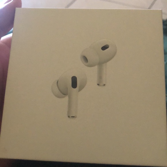 This item is the airpods pro 2 the best headphones out right now.